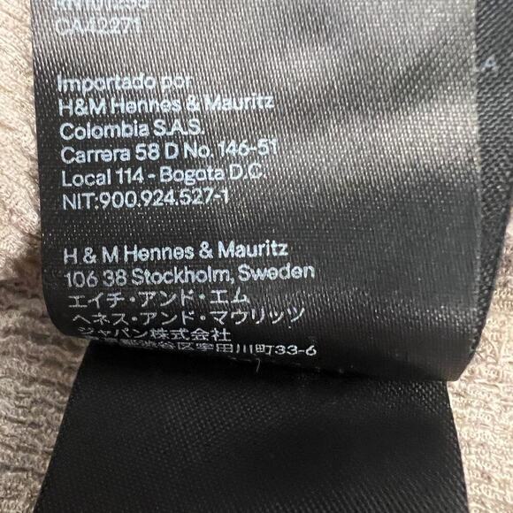 H&M tan crepe sleeveless shorts romper adjustable spaghetti straps NWOT size M - Picture 11 of 11